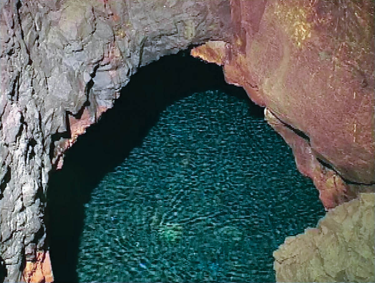 halawa-shaft-aquifer.jpg